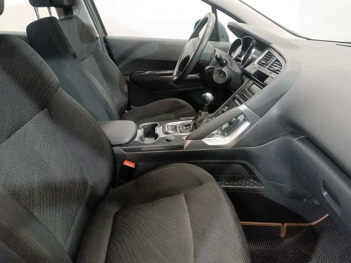 Peugeot 3008, 2011 Фото №10