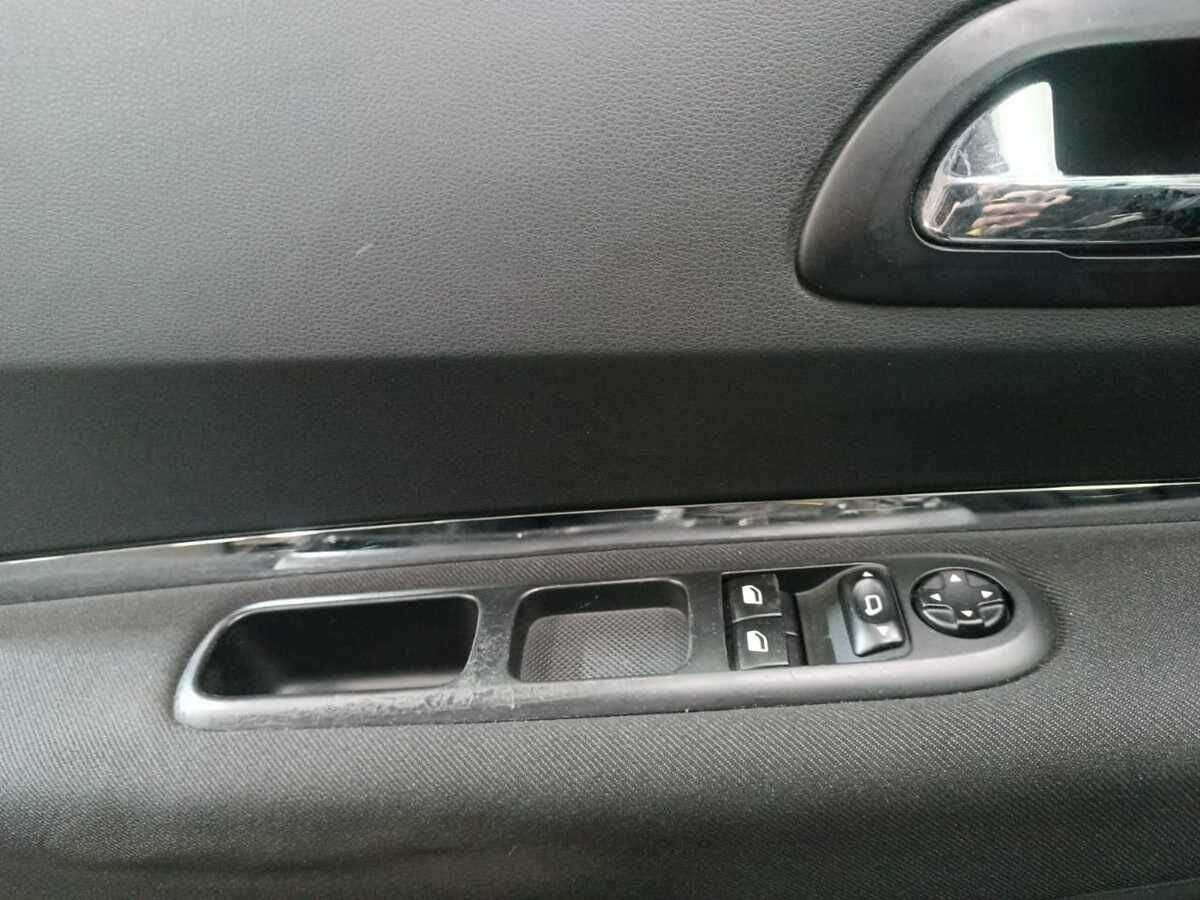 Peugeot 3008, 2011 Фото №14