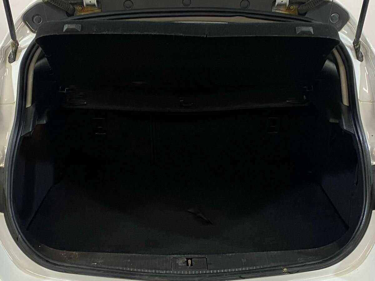 Opel Astra, 2010 Фото №15