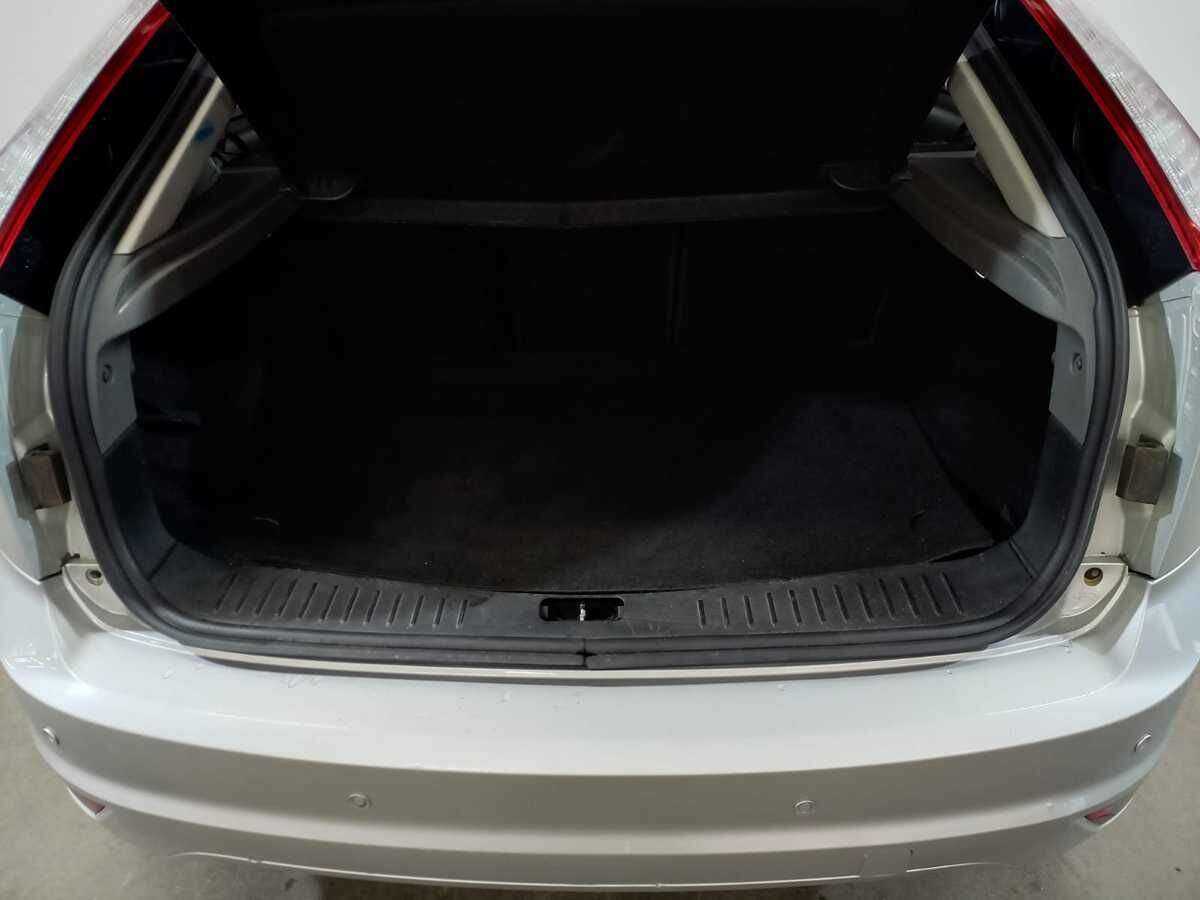 Ford Focus, 2011 Фото №15