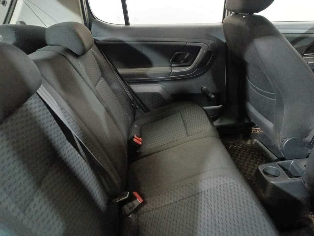 Skoda Fabia, 2010 Фото №10