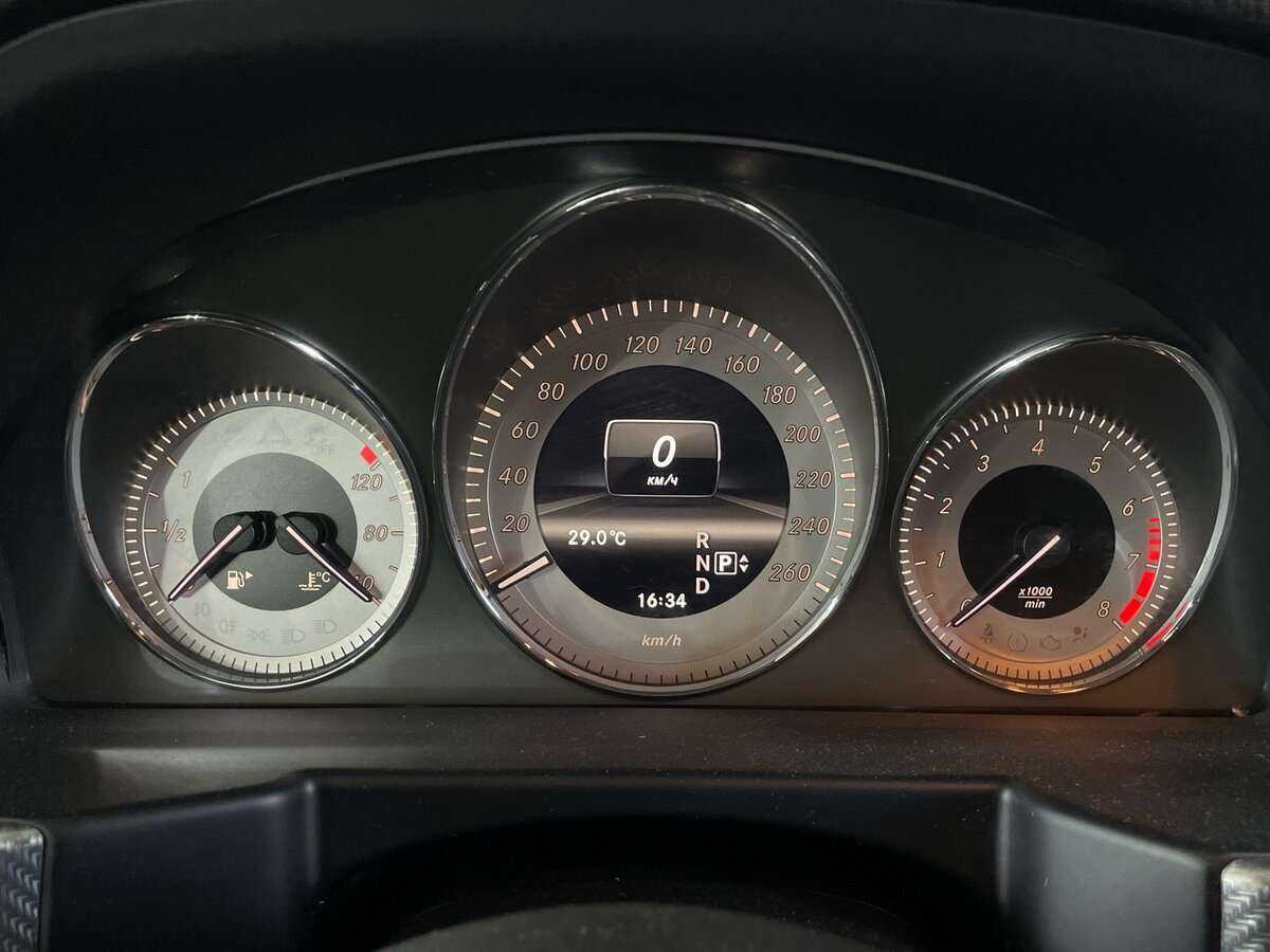 Mercedes-Benz GLK-Класс 300, 2012 Фото №13