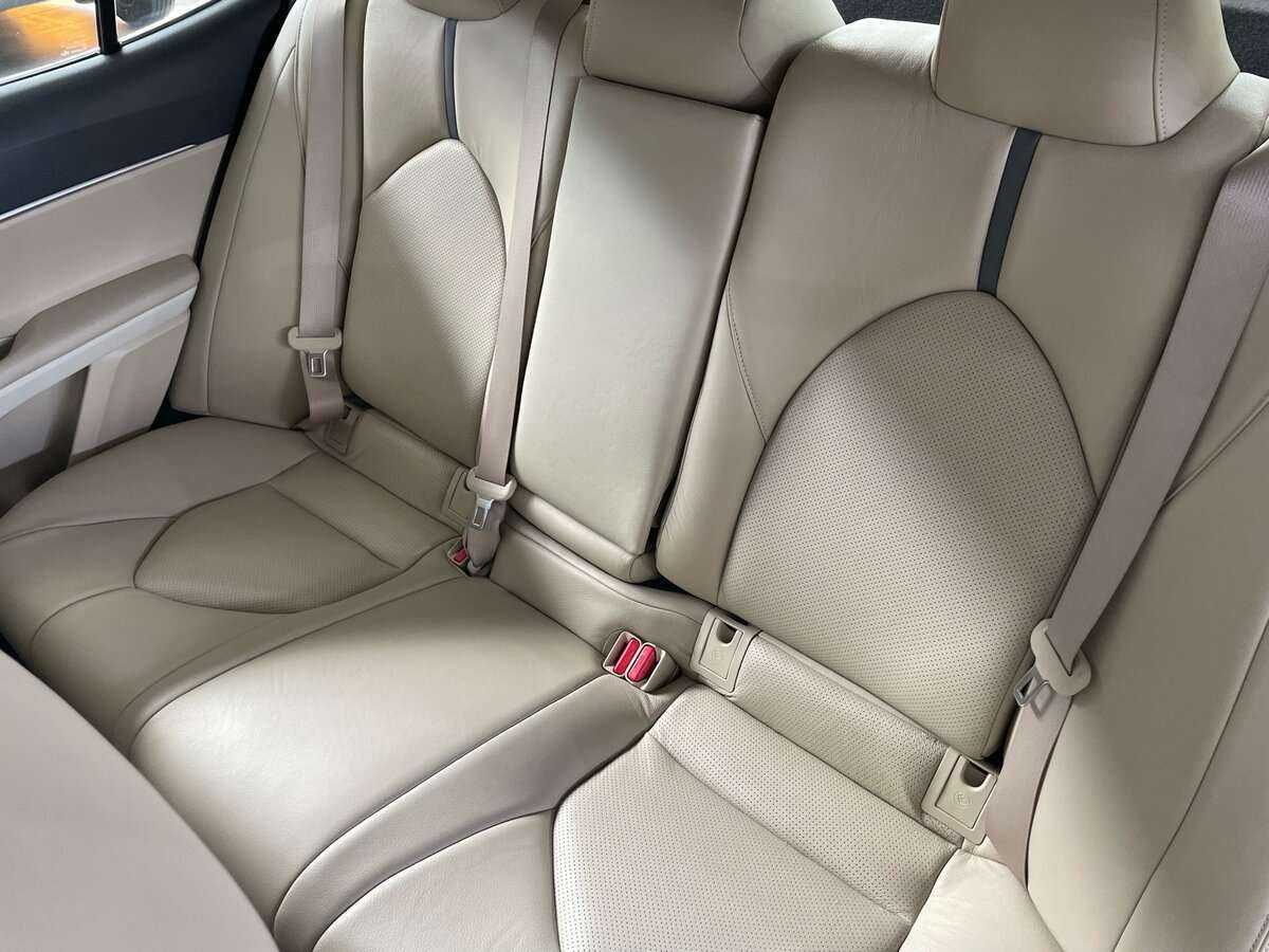 Toyota Camry, 2022 Фото №18