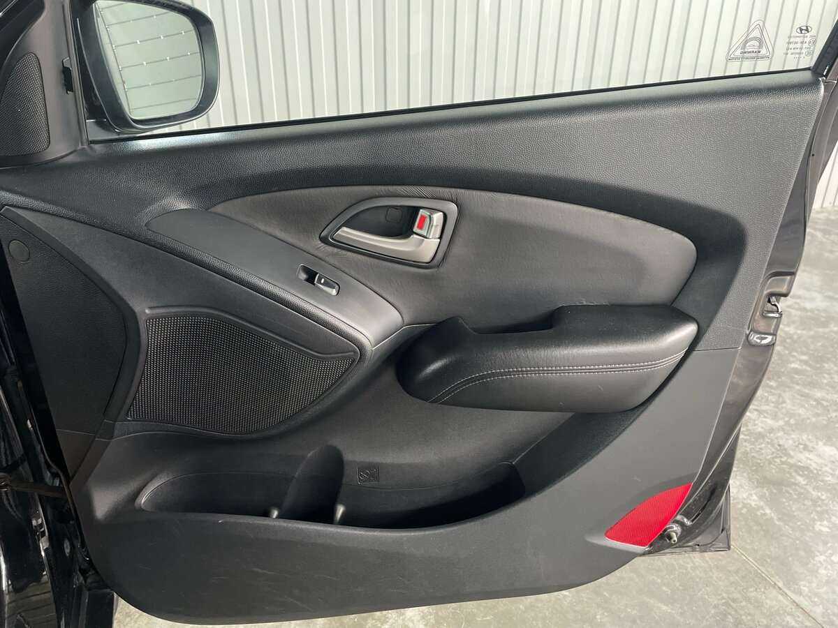 Hyundai ix35, 2011 Фото №17
