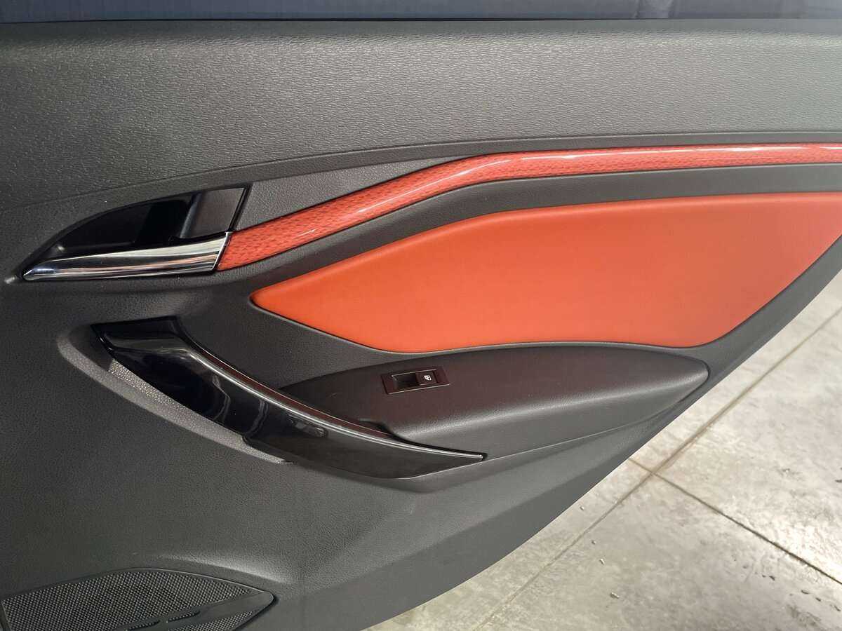 Lada (ВАЗ) Vesta SW Cross, 2018 Фото №24