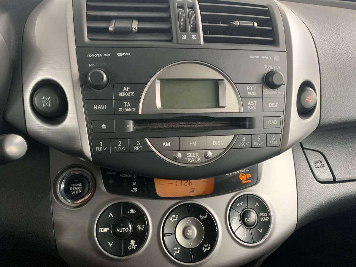 Toyota RAV4, 2006 Фото №15