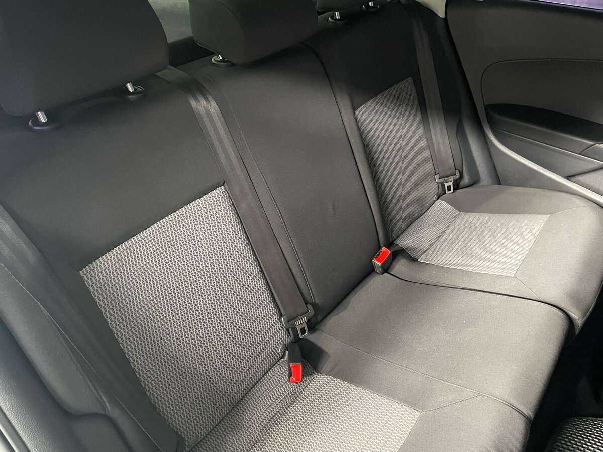 Volkswagen Polo, 2011 Фото №15