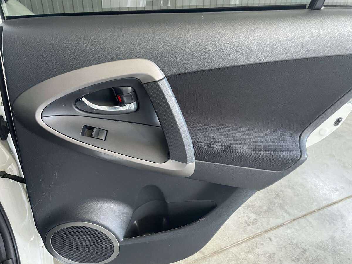 Toyota RAV4, 2008 Фото №19