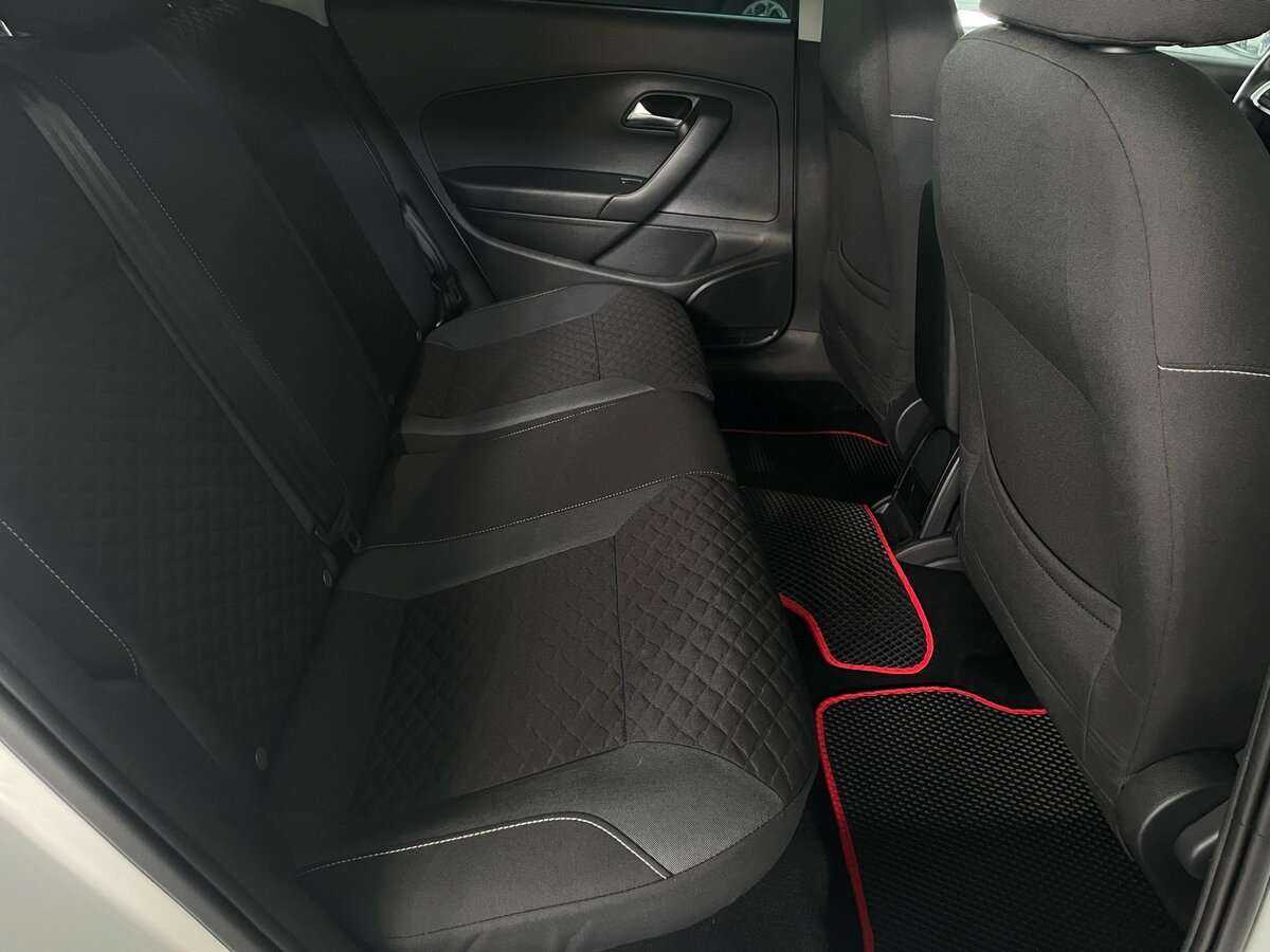 Volkswagen Polo, 2018 Фото №19