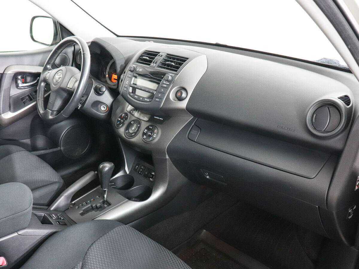 Toyota RAV4, 2011 Фото №10