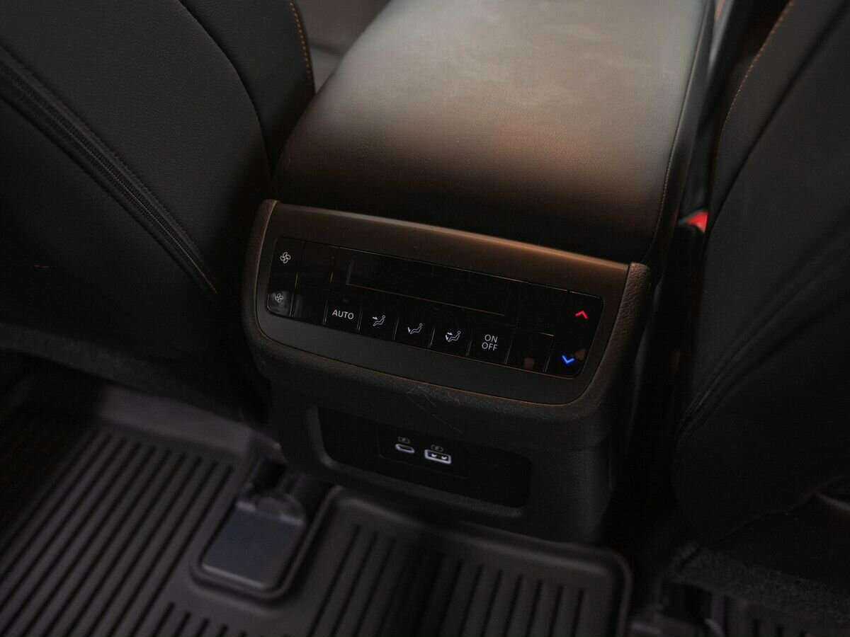 Nissan Pathfinder, 2023 Фото №16