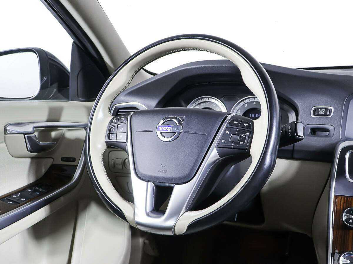 Volvo S60, 2011 Фото №15