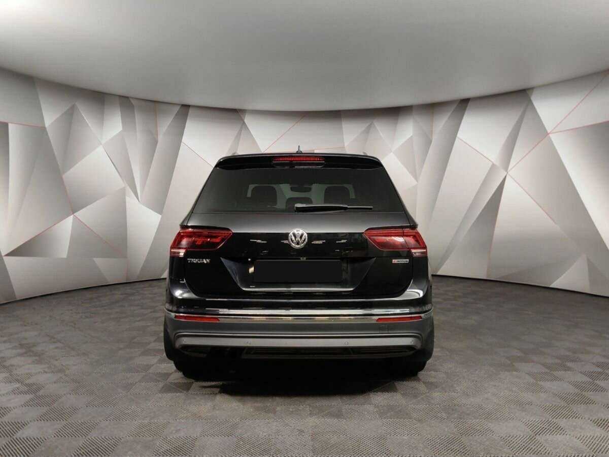 Volkswagen Tiguan, 2018 - 82 646 км. | Фото №8
