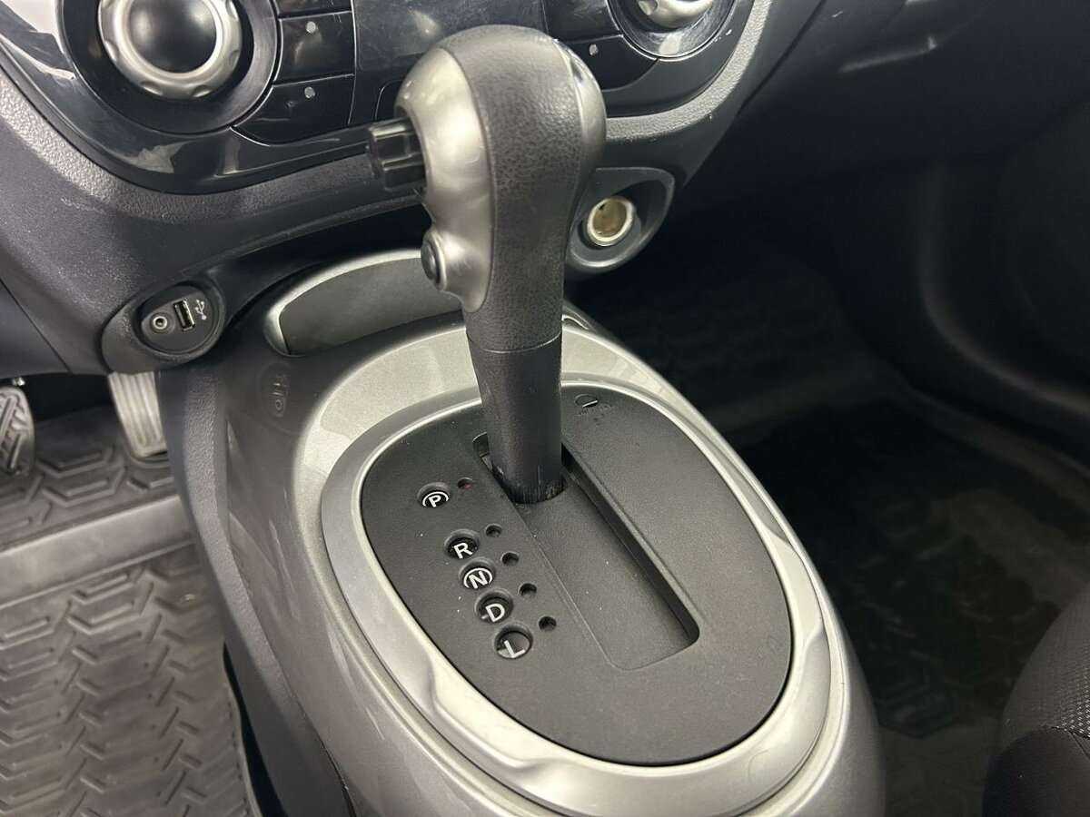 Nissan Juke, 2012 Фото №13