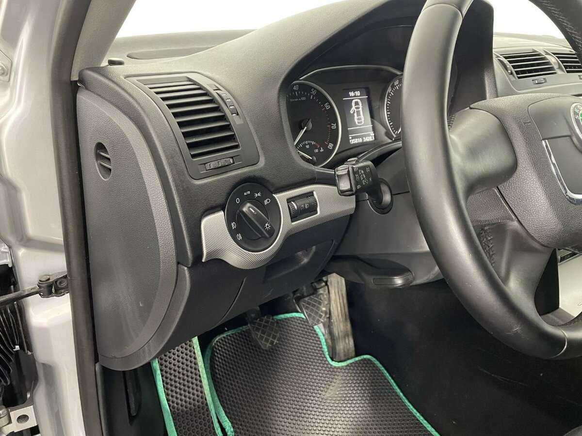 Skoda Octavia, 2010 Фото №9