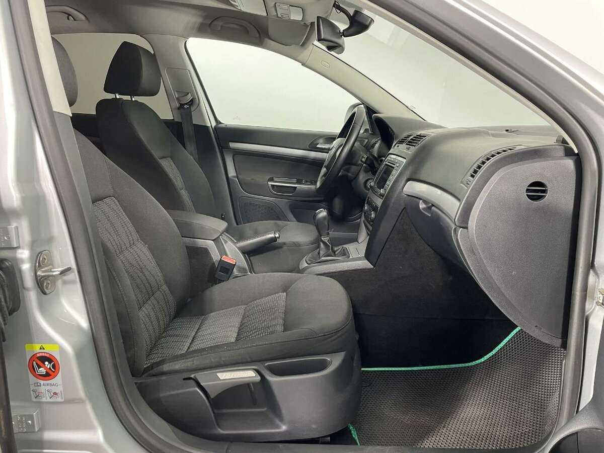 Skoda Octavia, 2010 Фото №14