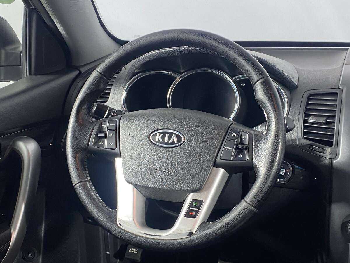Kia Sorento, 2011 Фото №14