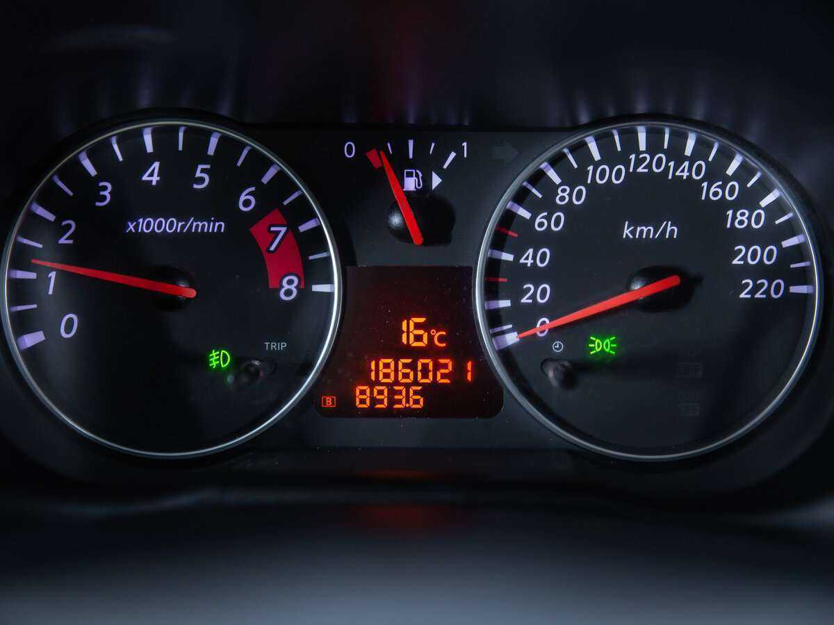 Nissan Note, 2011 Фото №9