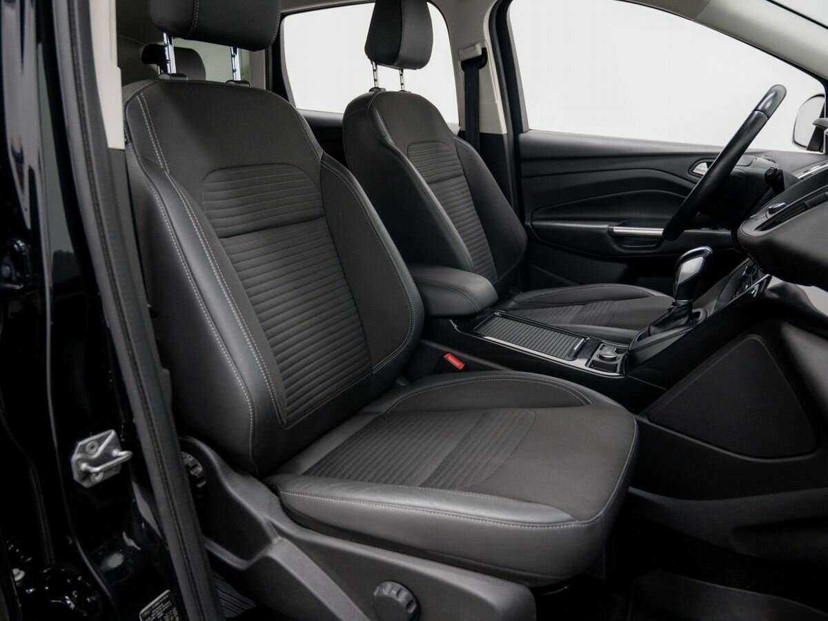 Ford Kuga, 2019 Фото №12