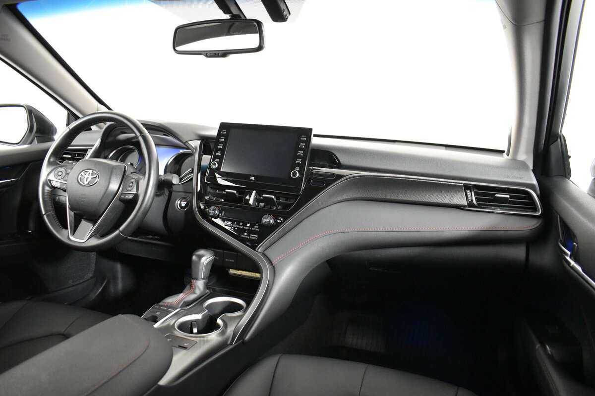 Toyota Camry, 2021 Фото №10
