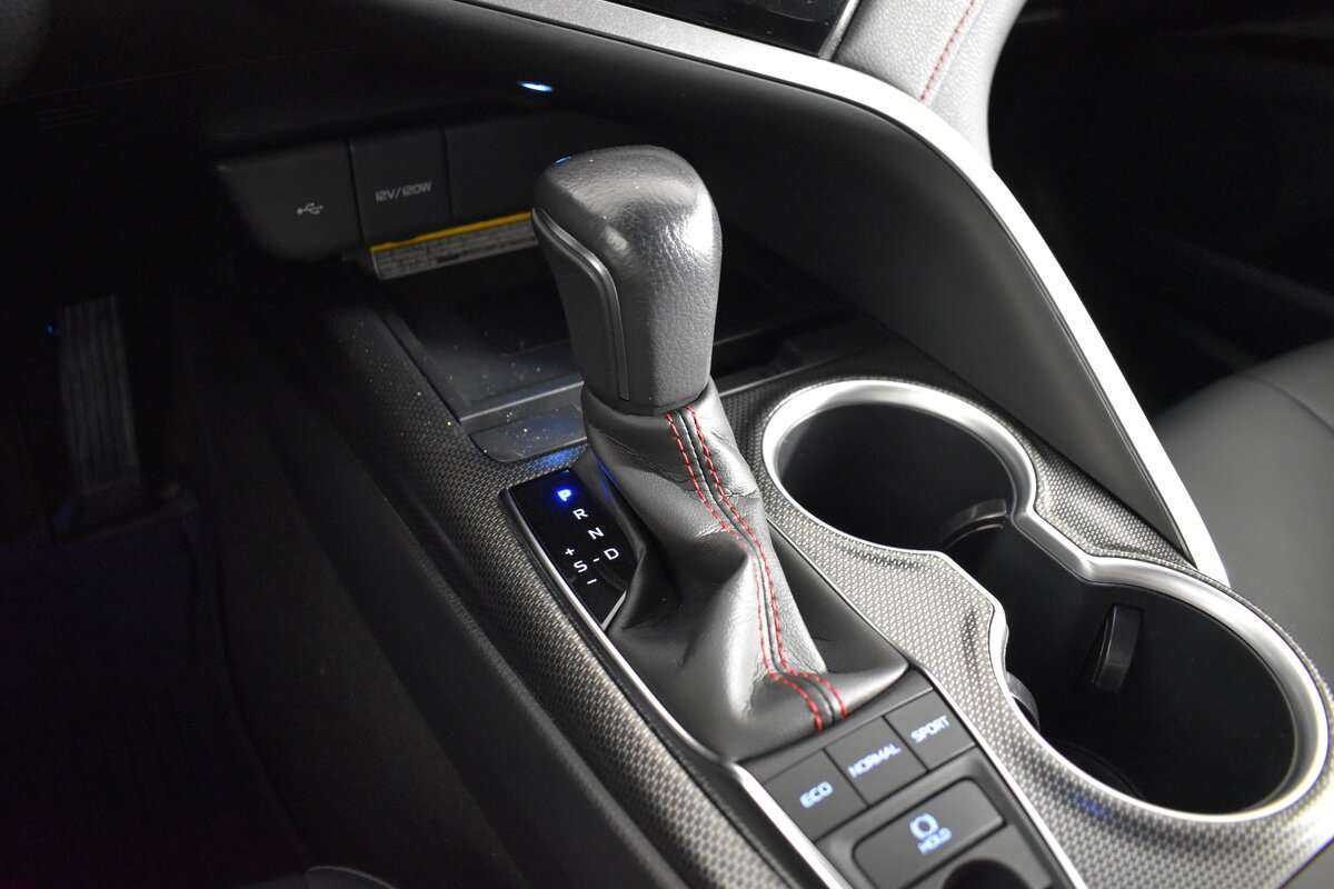 Toyota Camry, 2021 Фото №14