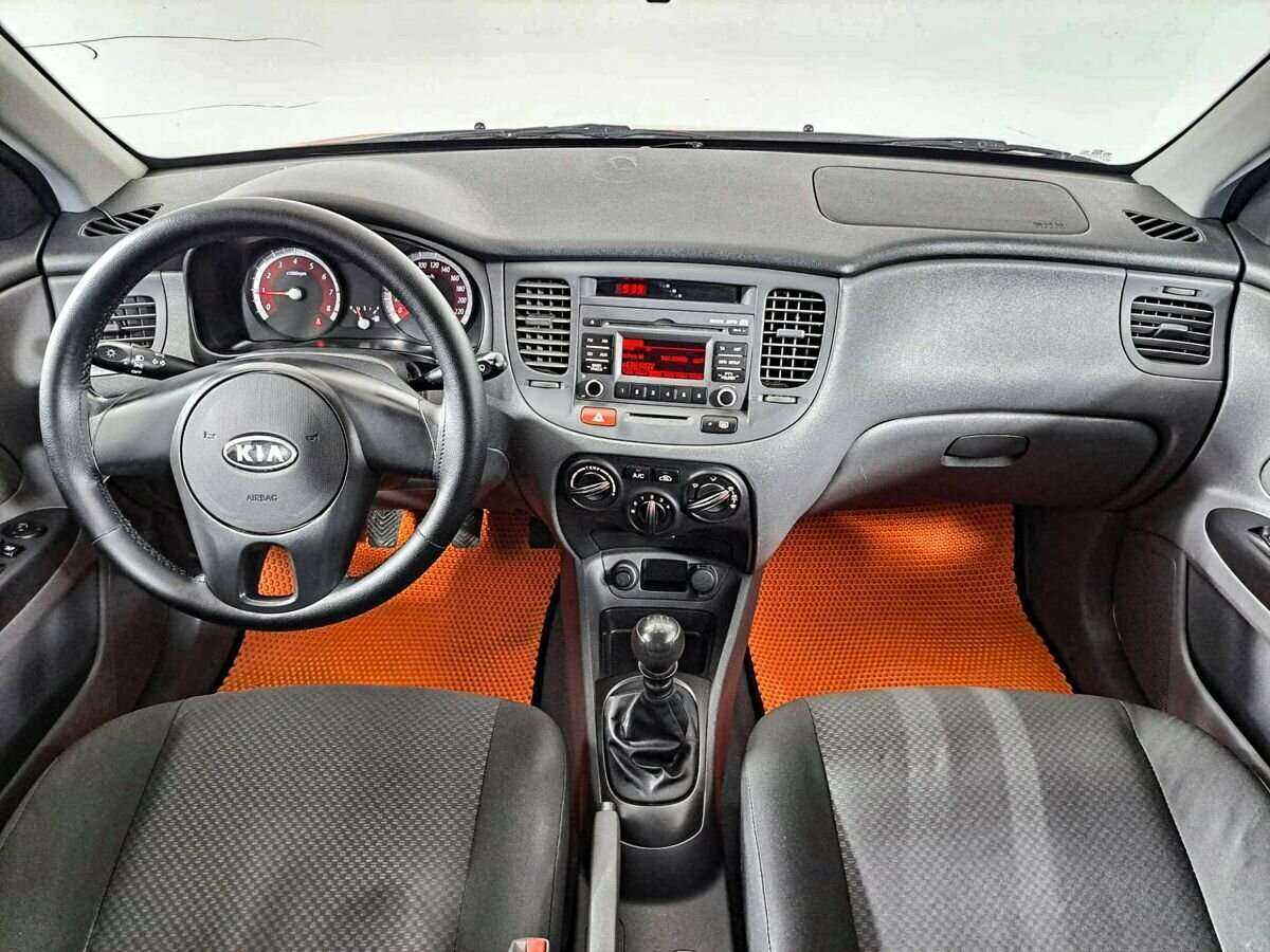 Kia Rio, 2011 Фото №12