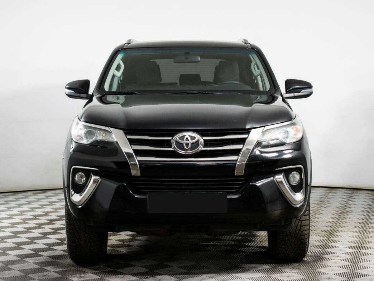 Toyota Fortuner, 2018 - 110 001 км. | Фото №2