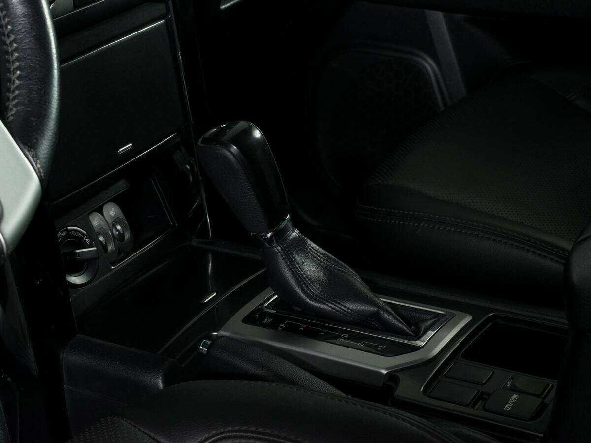 Toyota Land Cruiser Prado 6-speed, 2015 Фото №15
