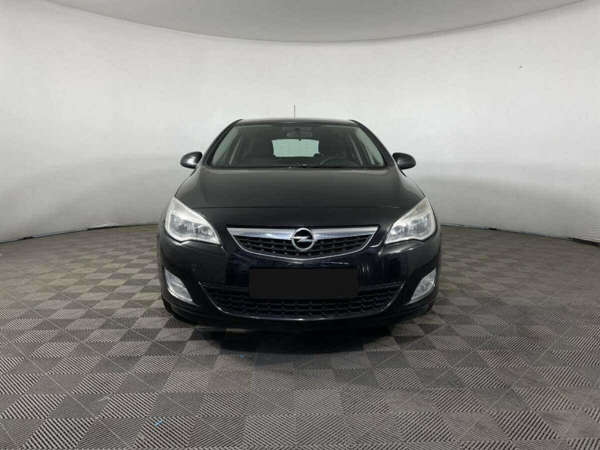 Opel Astra, 2011 - 169 901 км. | Фото №2