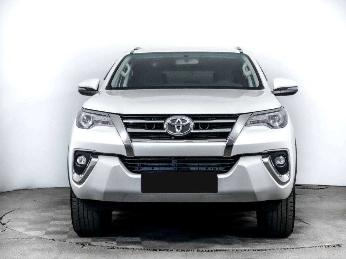 Toyota Fortuner, 2017 - 97 000 км. | Фото №2