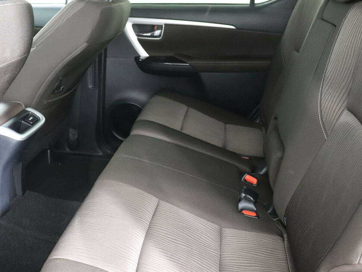 Toyota Fortuner, 2017 Фото №9
