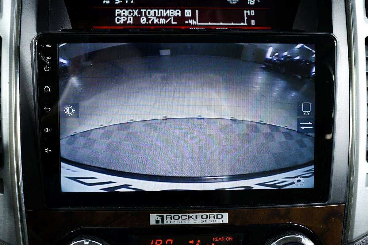 Mitsubishi Pajero, 2019 Фото №15