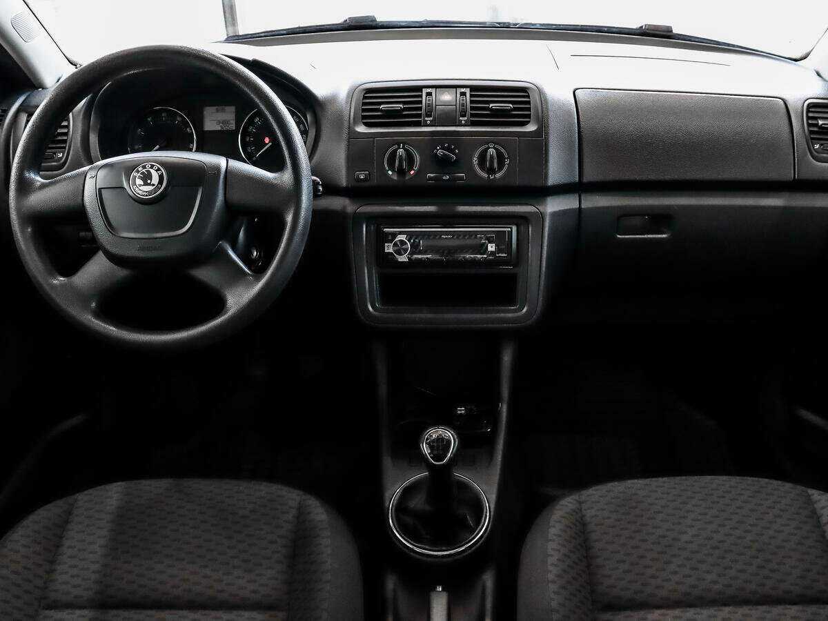 Skoda Fabia, 2010 Фото №11