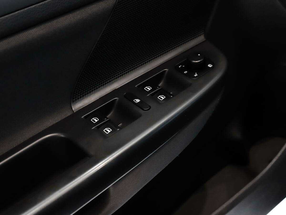 Volkswagen Jetta, 2009 Фото №10