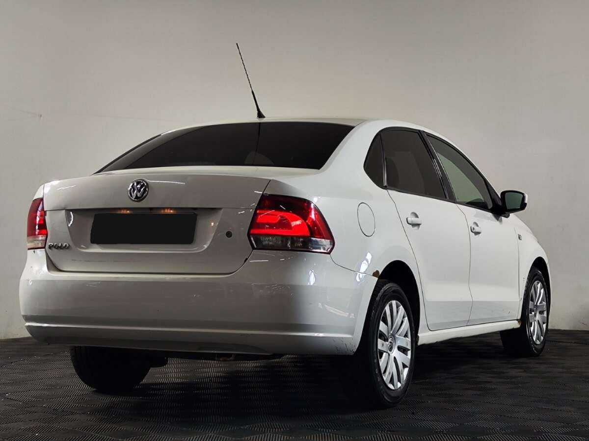 Volkswagen Polo, 2011 Фото №2