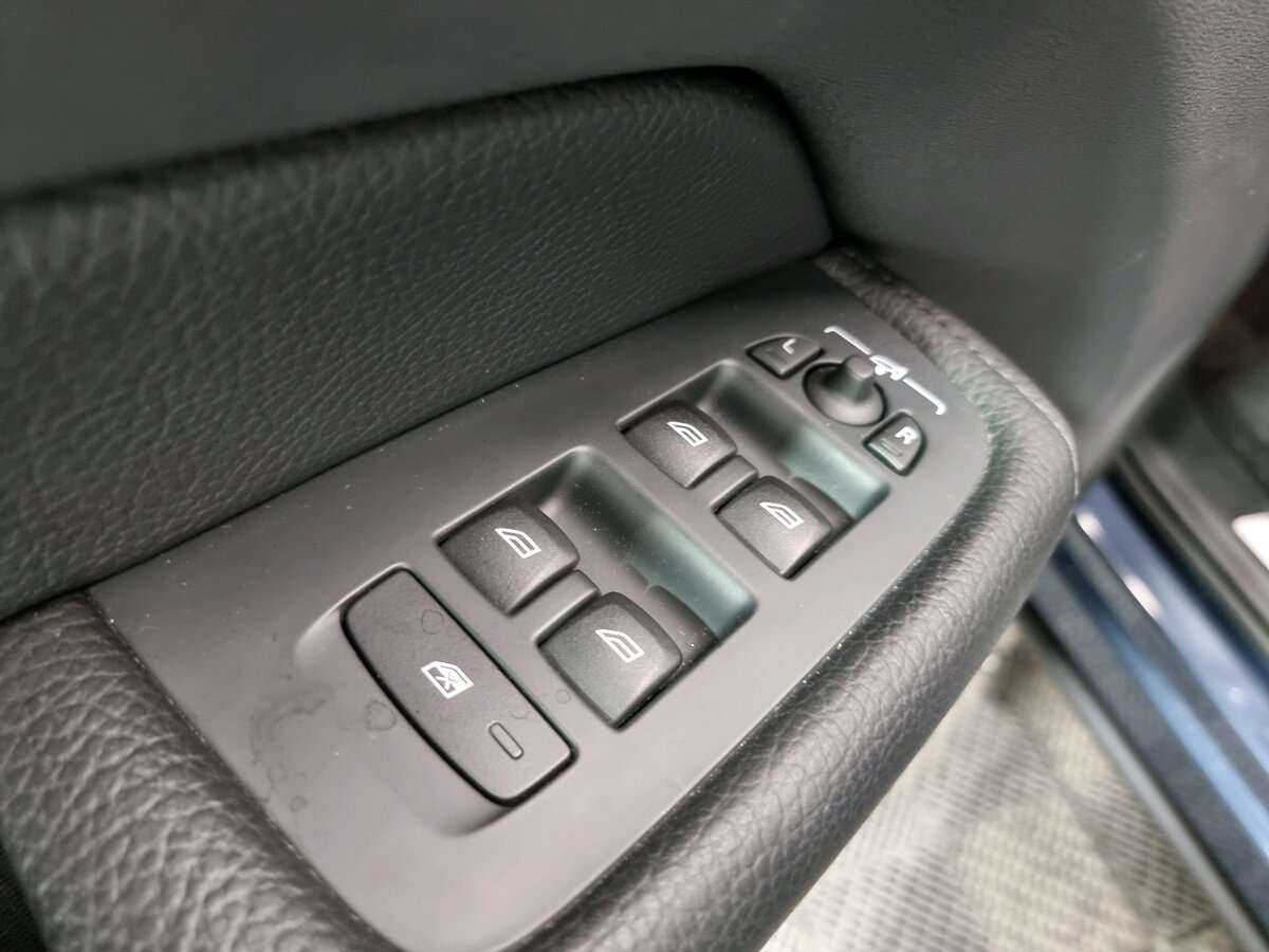 Volvo XC60, 2019 Фото №9