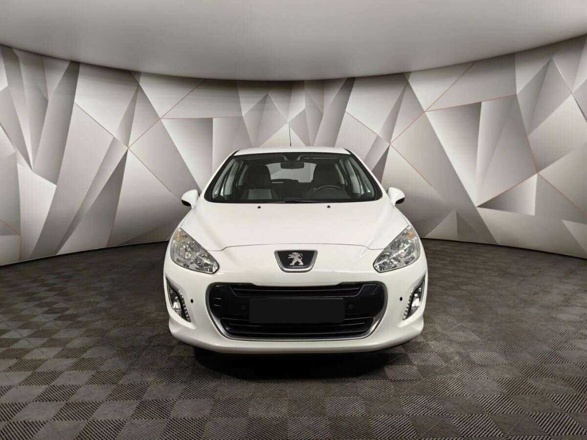 Peugeot 308, 2011 Фото №7