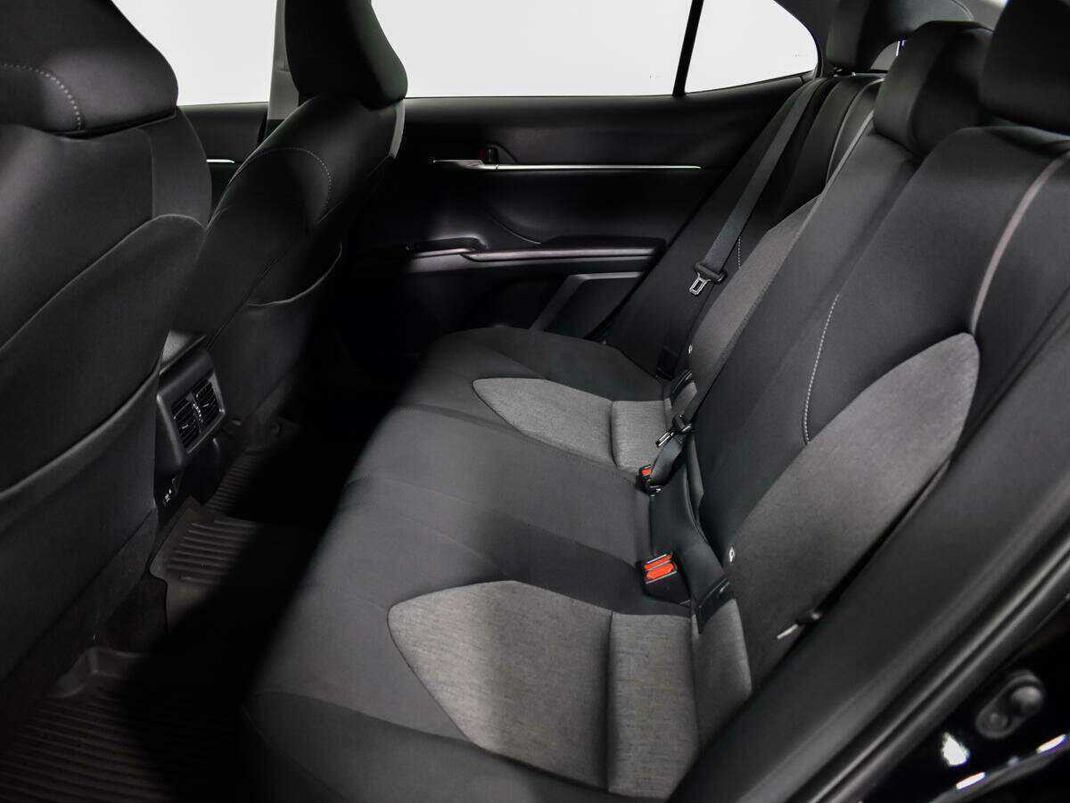 Toyota Camry, 2021 Фото №12