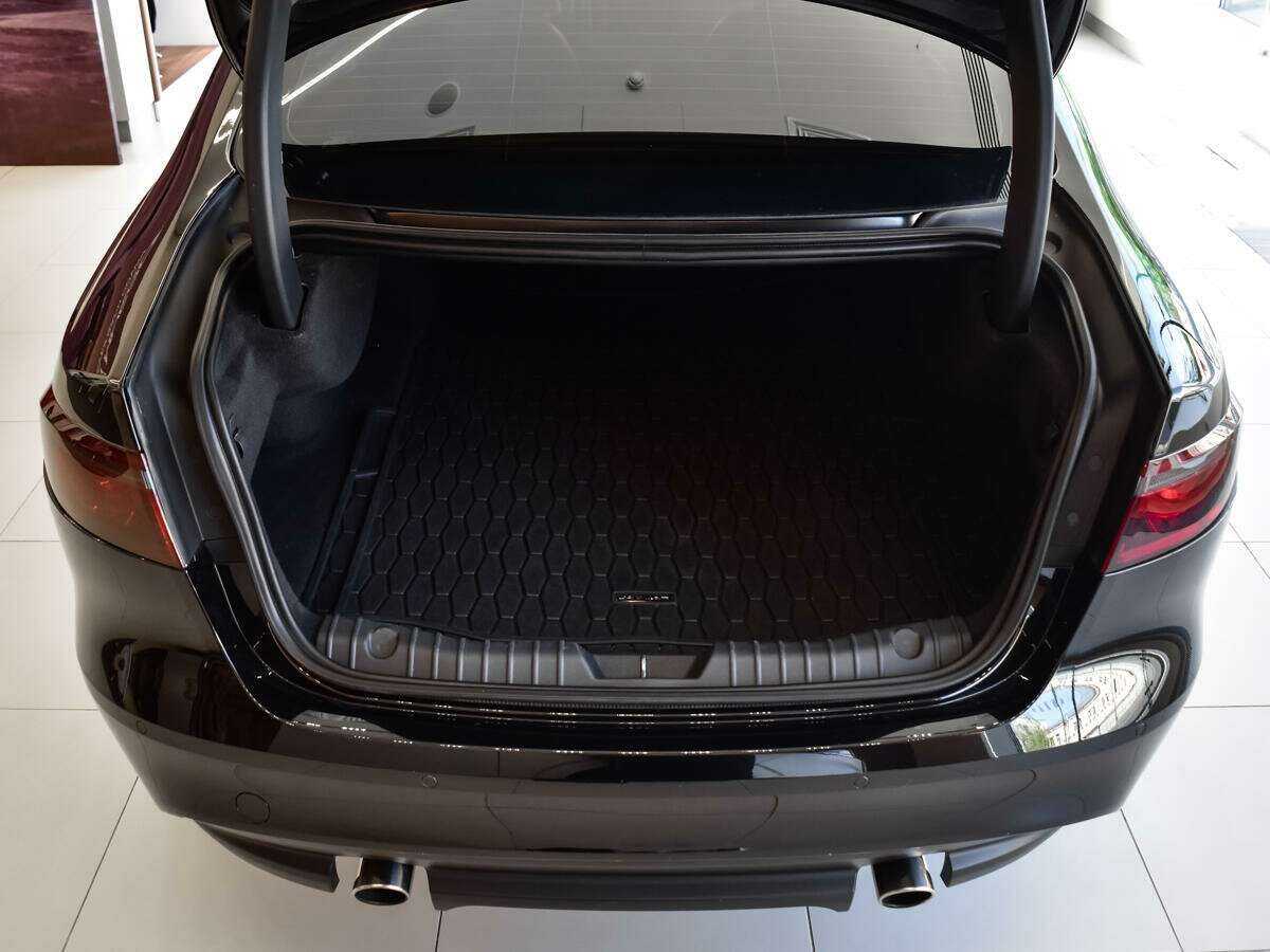 Jaguar XF, 2017 Фото №12