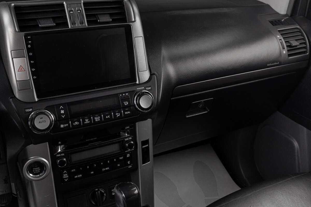 Toyota Land Cruiser Prado, 2010 Фото №19