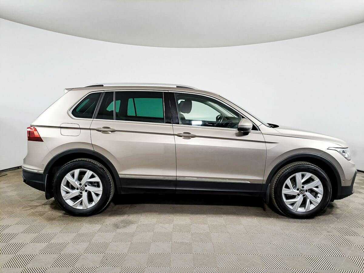 Volkswagen Tiguan, 2021 - 35 000 км. | Фото №4