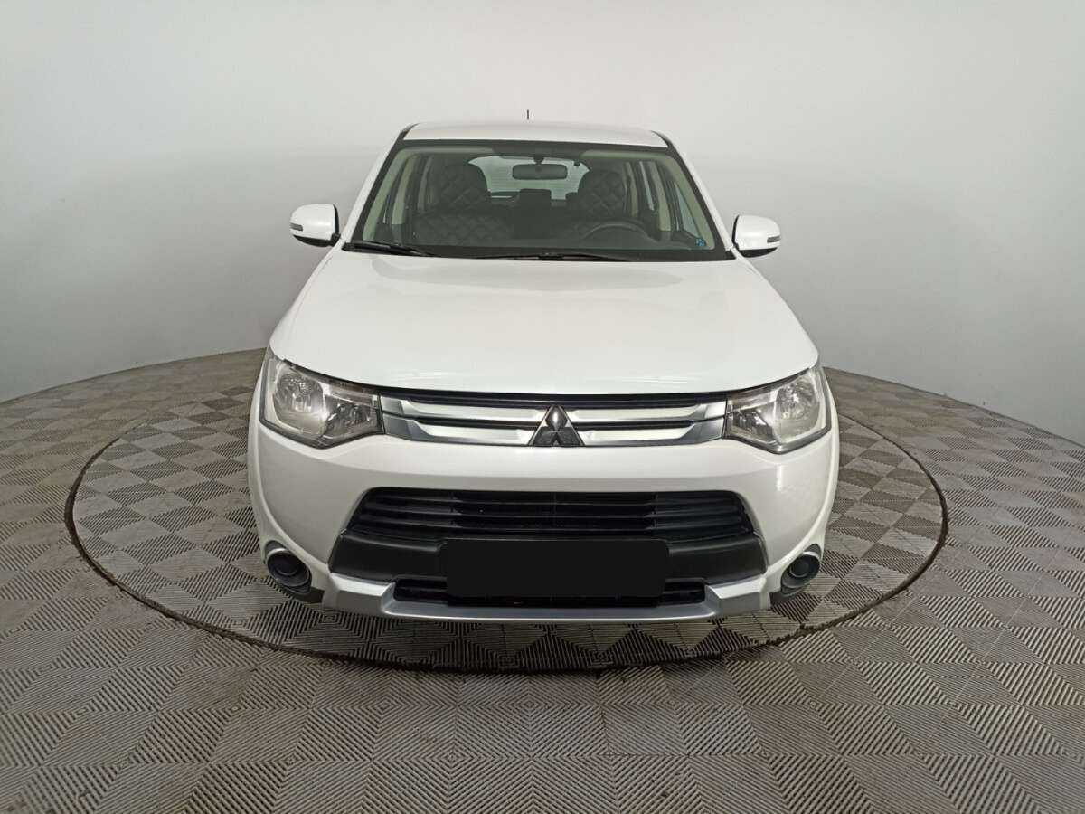 Mitsubishi Outlander, 2014 - 152 826 км. | Фото №2