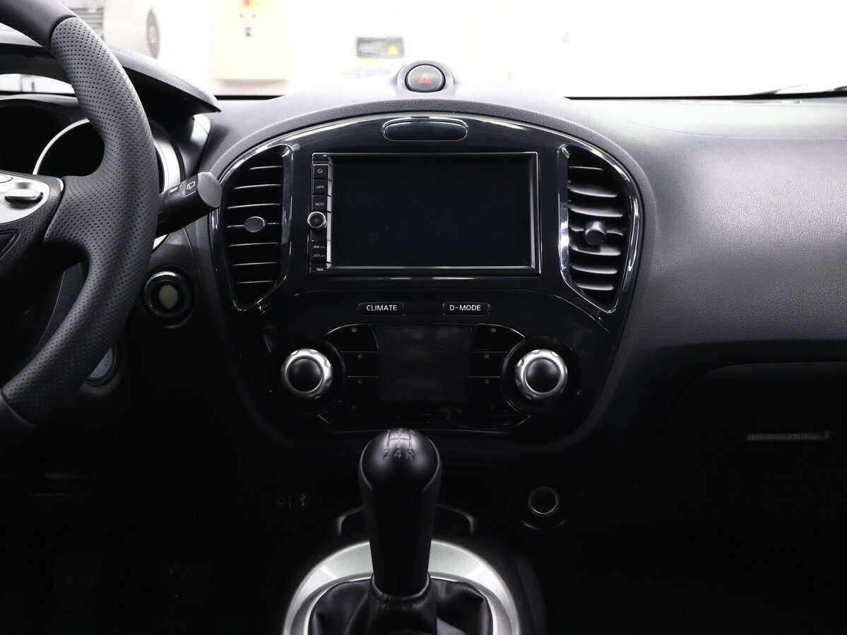 Nissan Juke, 2011 Фото №14