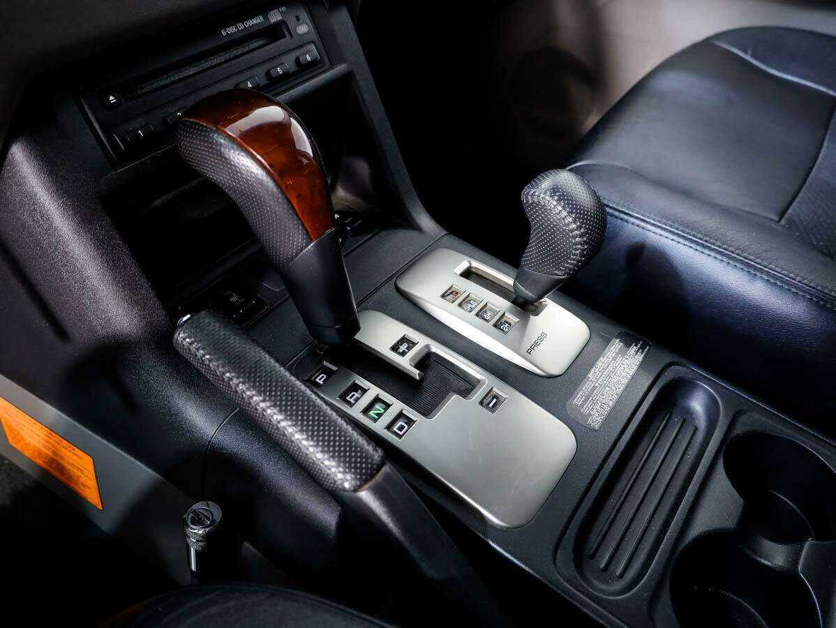 Mitsubishi Pajero, 2003 Фото №13