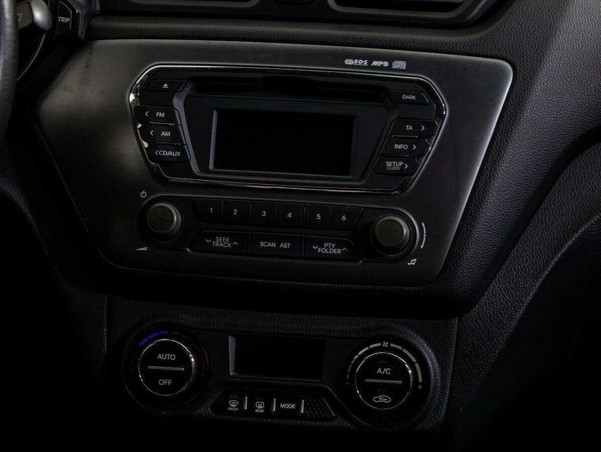 Kia Rio 5-speed, 2012 Фото №14