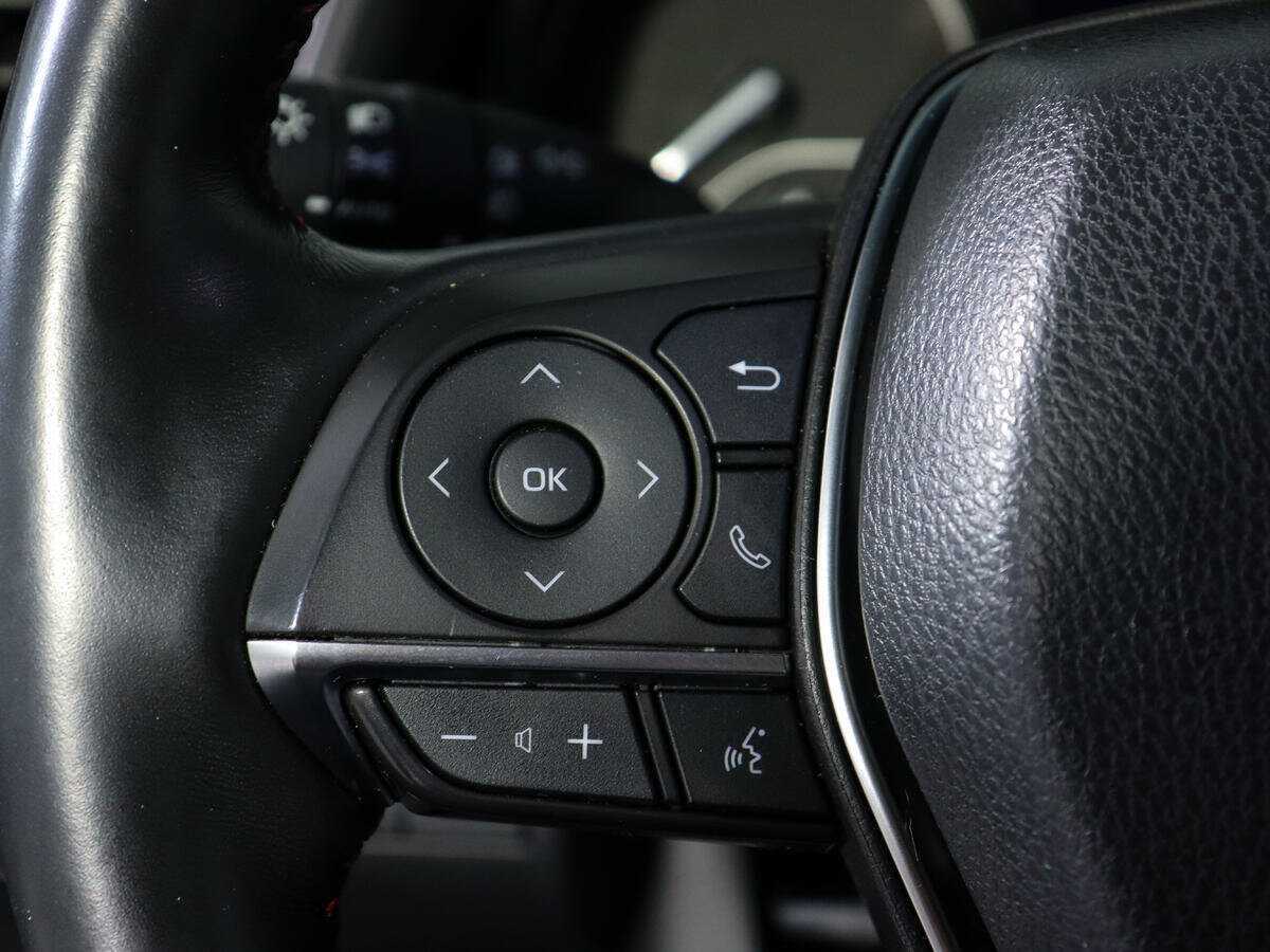 Toyota Camry, 2021 Фото №16