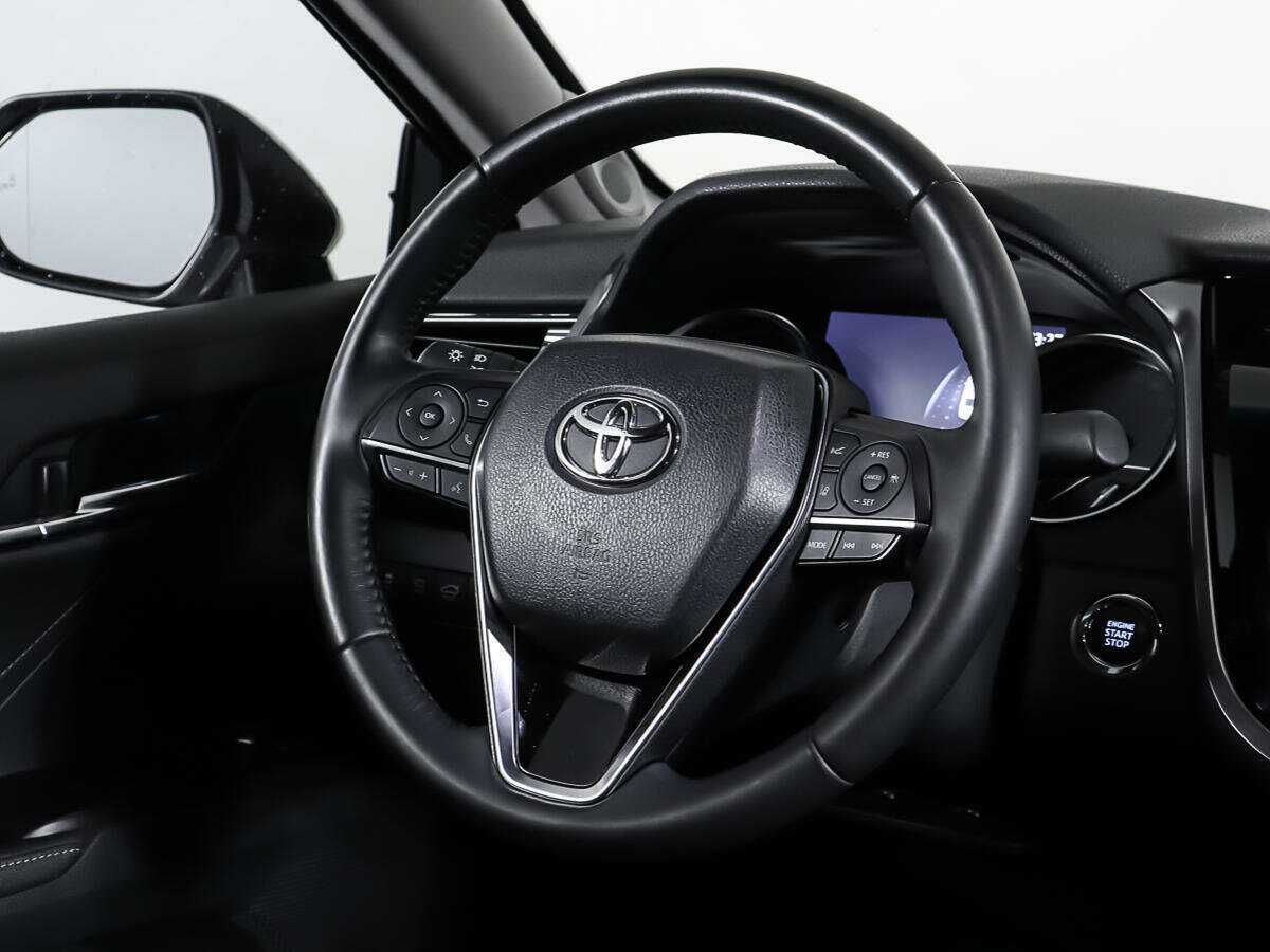 Toyota Camry, 2022 Фото №16