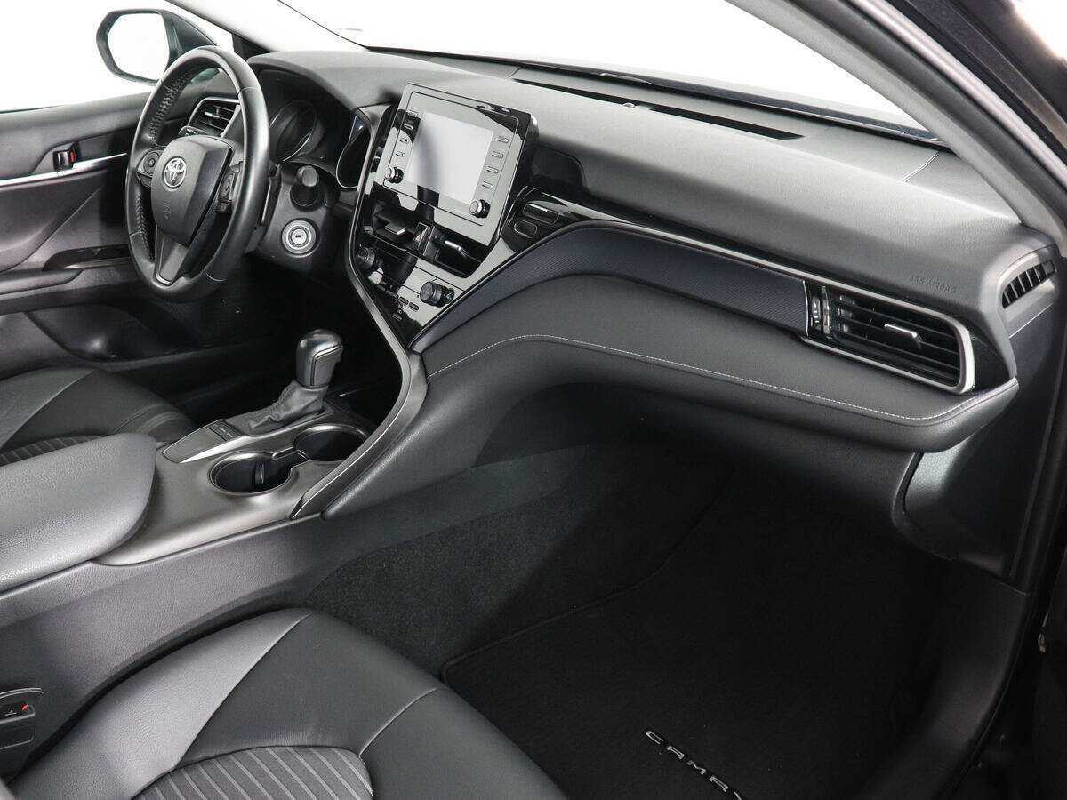 Toyota Camry, 2022 Фото №10