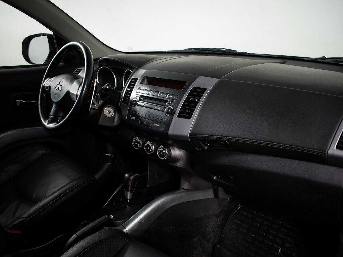 Mitsubishi Outlander, 2010 - 162 050 км. | Фото №7