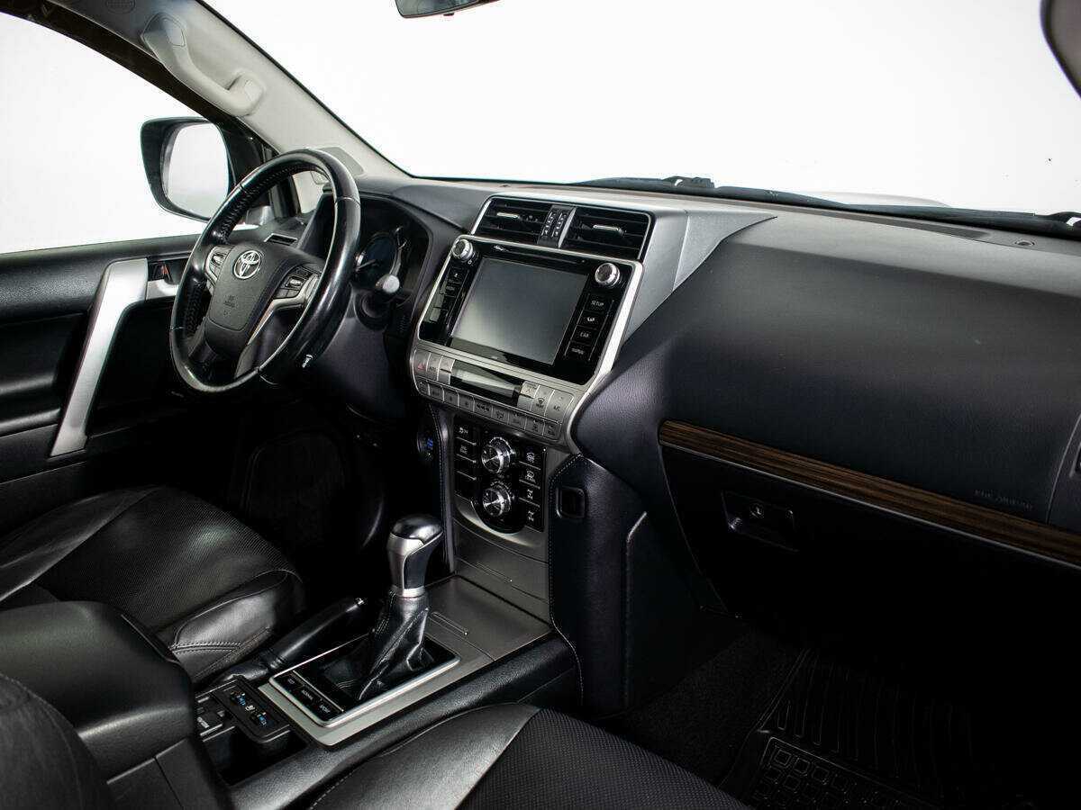 Toyota Land Cruiser Prado, 2018 - 96 735 км. | Фото №8